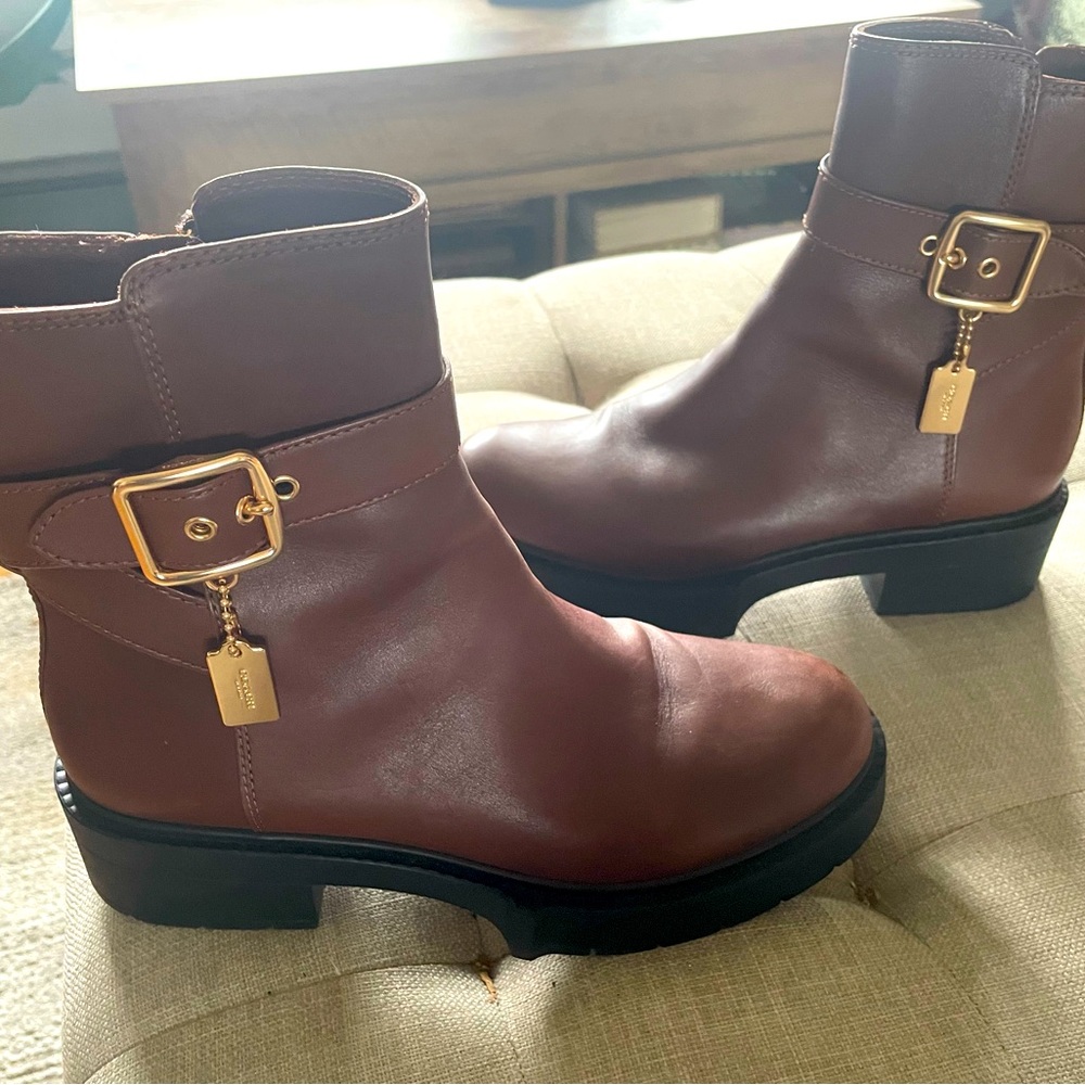 Coach Leather Boots, Size 8M, Brown
